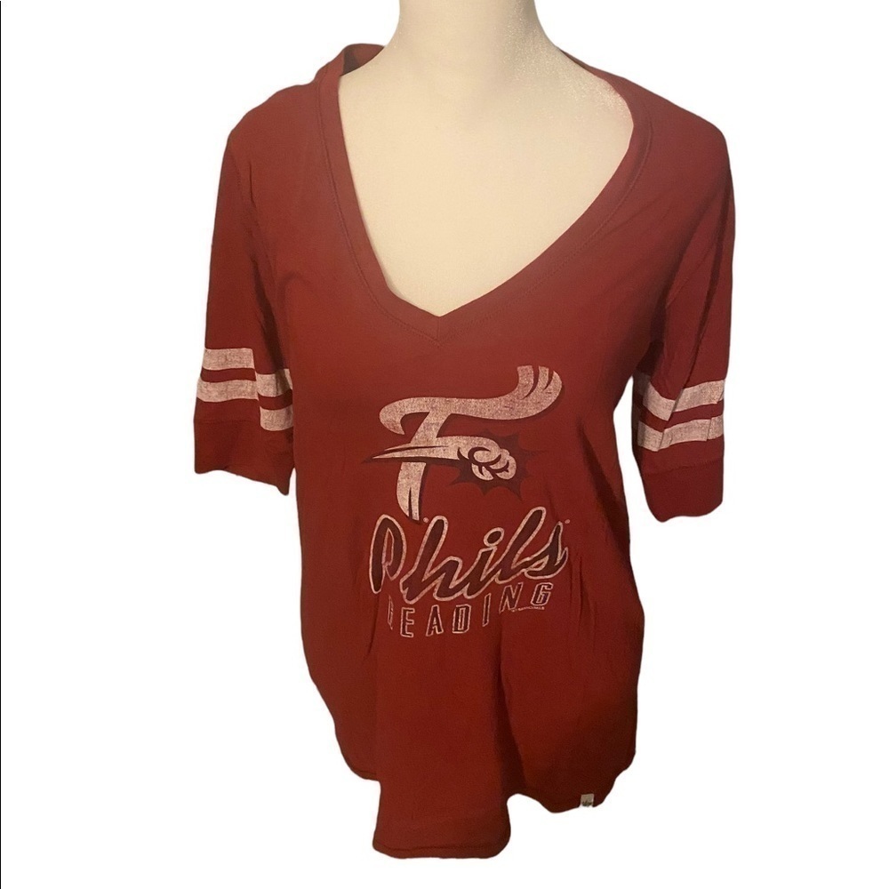 𝅺large 47 Brand Fighting Phil’s Tee